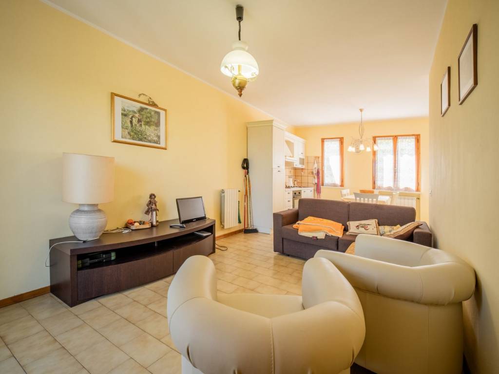 casa indipendente in vendita a Villa Minozzo in zona Minozzo