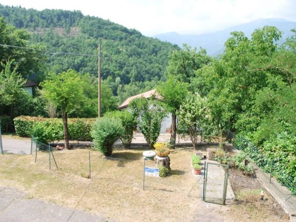 casa indipendente in vendita a Villa Minozzo