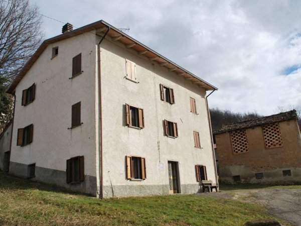 casa indipendente in vendita a Villa Minozzo