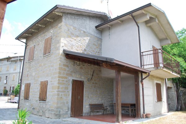 casa indipendente in vendita a Villa Minozzo