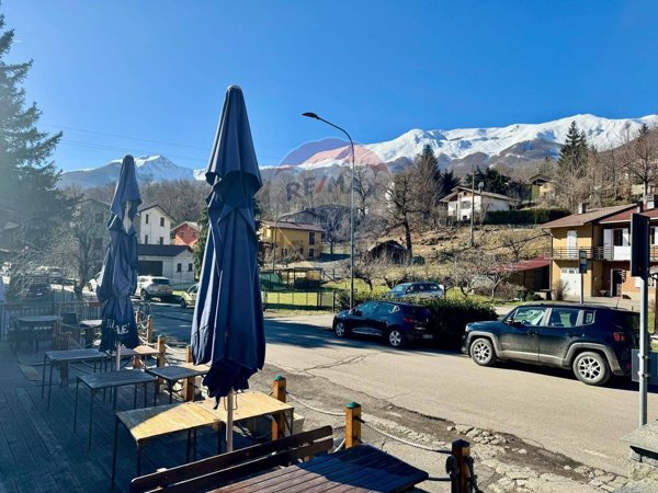 casa indipendente in vendita a Villa Minozzo in zona Febbio