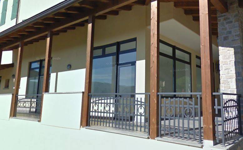 casa indipendente in vendita a Villa Minozzo in zona Gazzano