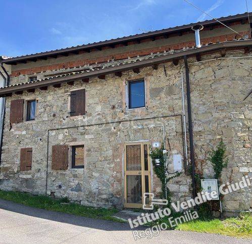 casa indipendente in vendita a Villa Minozzo