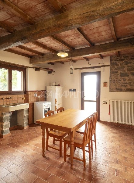 casa indipendente in vendita a Villa Minozzo in zona Gova