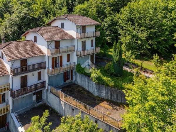 casa indipendente in vendita a Villa Minozzo in zona Minozzo