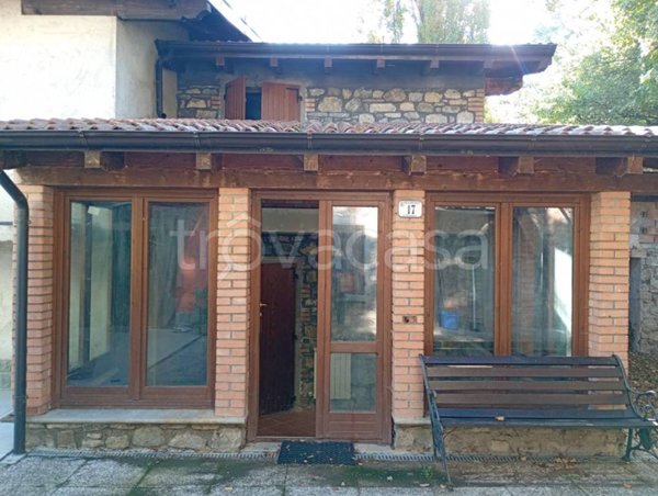appartamento in vendita a Villa Minozzo in zona Carù