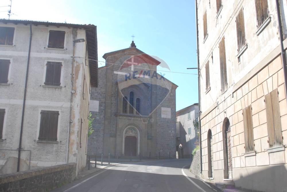 appartamento in vendita a Ventasso in zona Cerreto Laghi