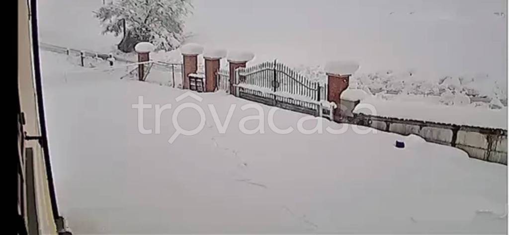 casa indipendente in vendita a Ventasso