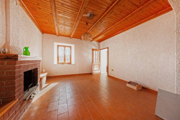 casa indipendente in vendita a Ventasso in zona Ramiseto