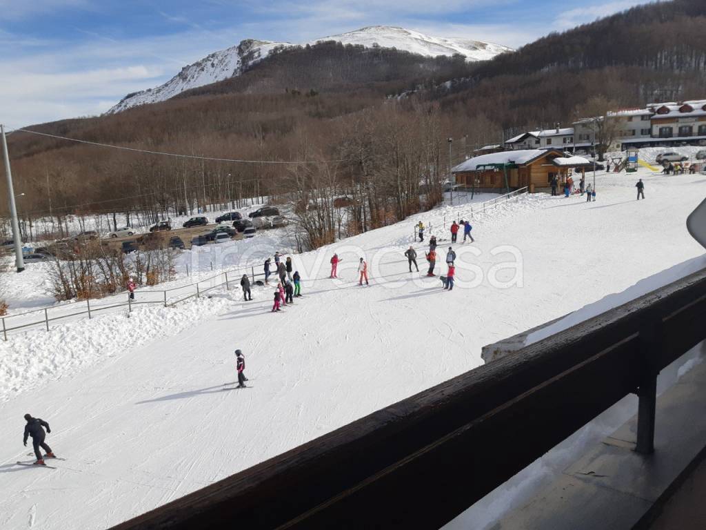 appartamento in vendita a Ventasso