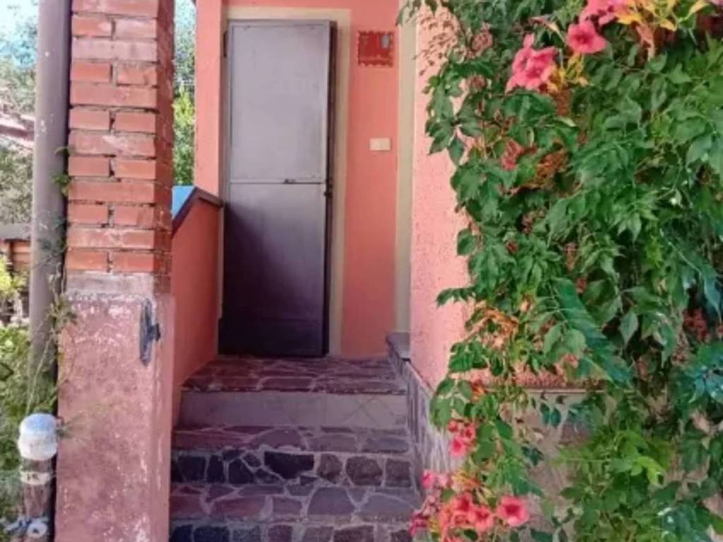 appartamento in vendita a Ventasso