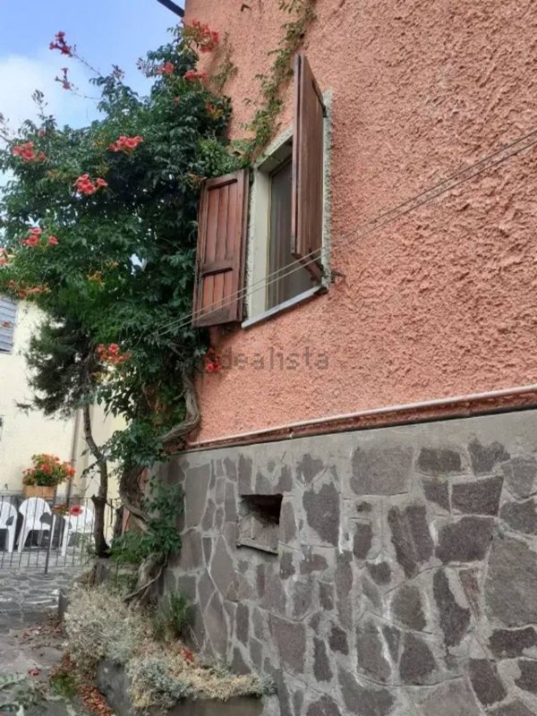 appartamento in vendita a Ventasso