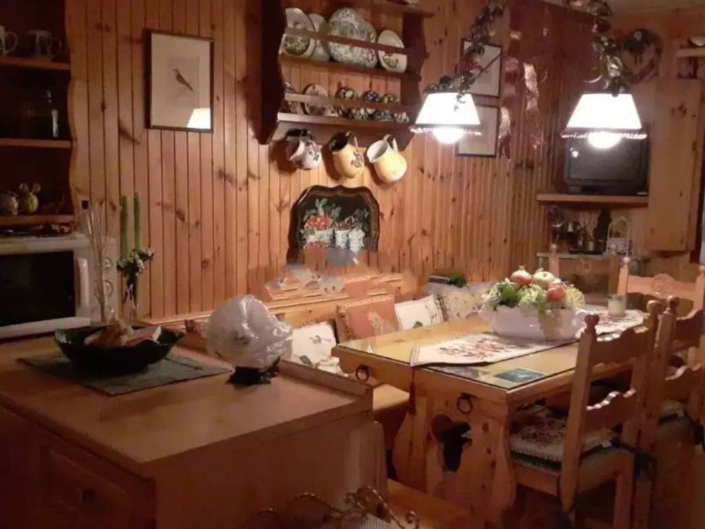 appartamento in vendita a Ventasso in zona Cerreto Laghi