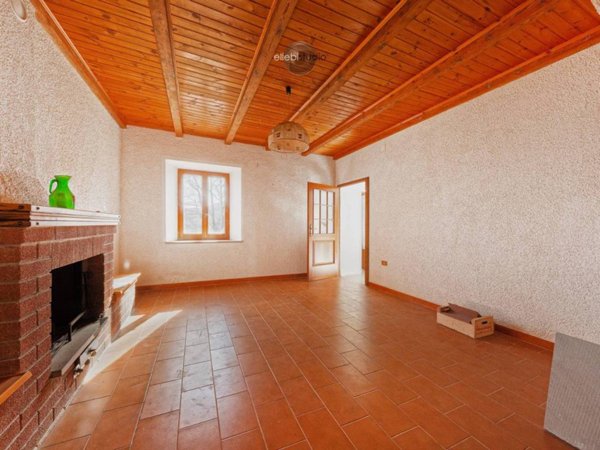 casa indipendente in vendita a Ventasso in zona Ramiseto