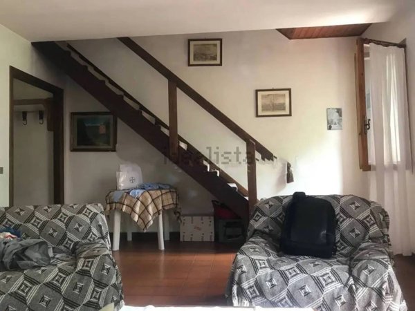 appartamento in vendita a Ventasso
