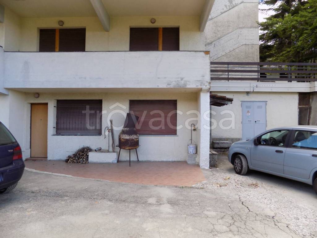 appartamento in vendita a Ventasso