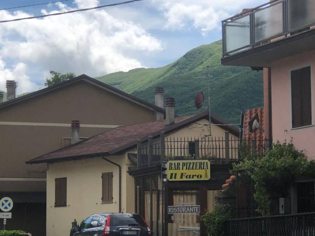 casa indipendente in vendita a Ventasso in zona Ligonchio