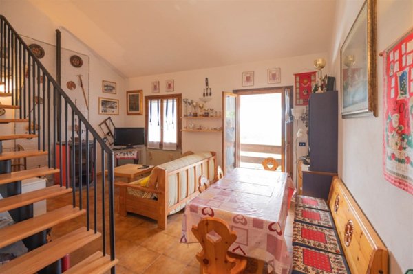 appartamento in vendita a Ventasso in zona Cerreto Laghi