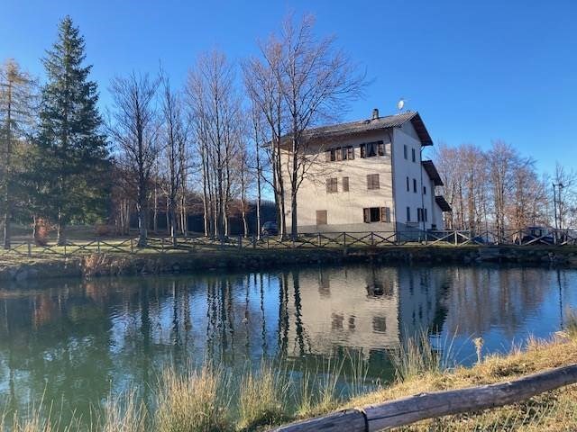 casa indipendente in vendita a Ventasso