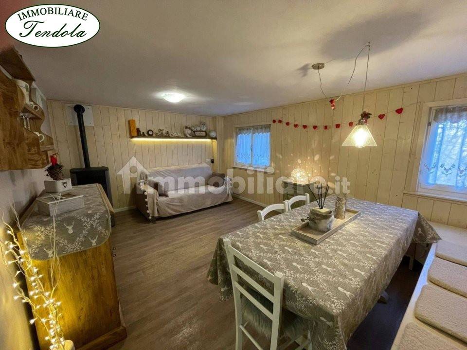 appartamento in vendita a Ventasso in zona Cerreto Laghi