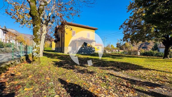 appartamento in vendita a Ventasso