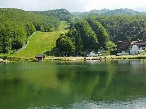 appartamento in vendita a Ventasso in zona Cerreto Laghi