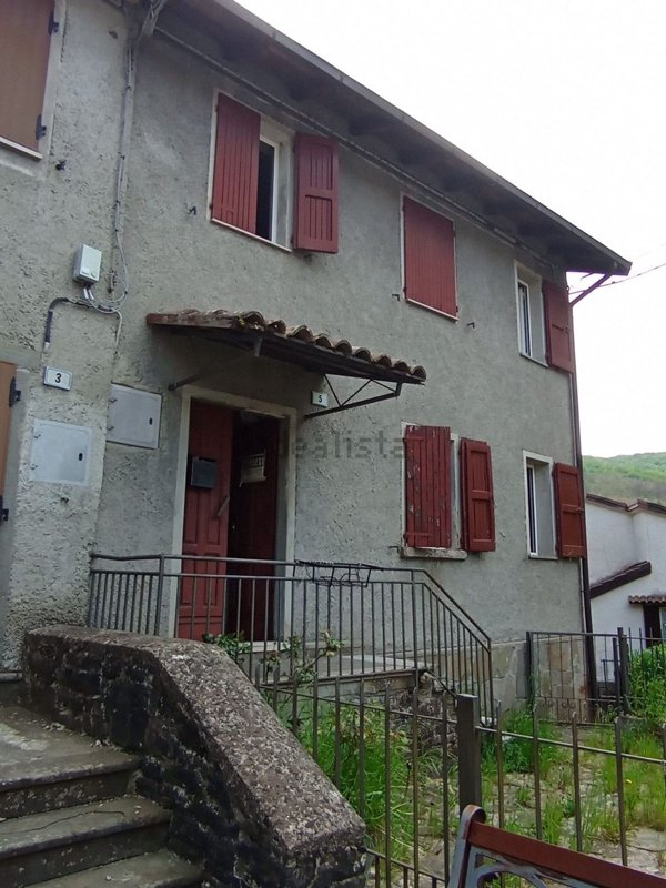 appartamento in vendita a Ventasso