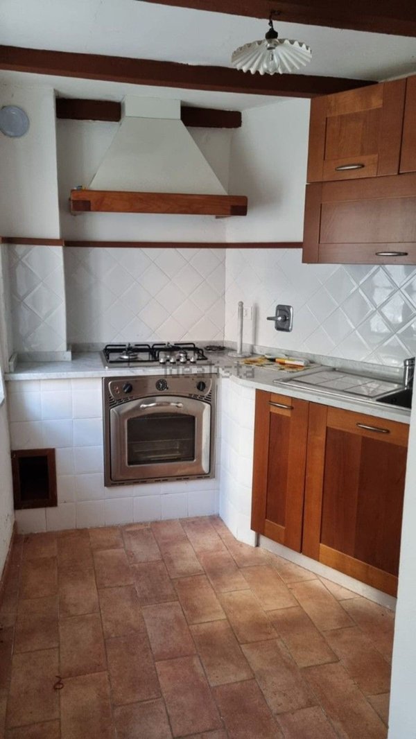 appartamento in vendita a Ventasso in zona Cervarezza