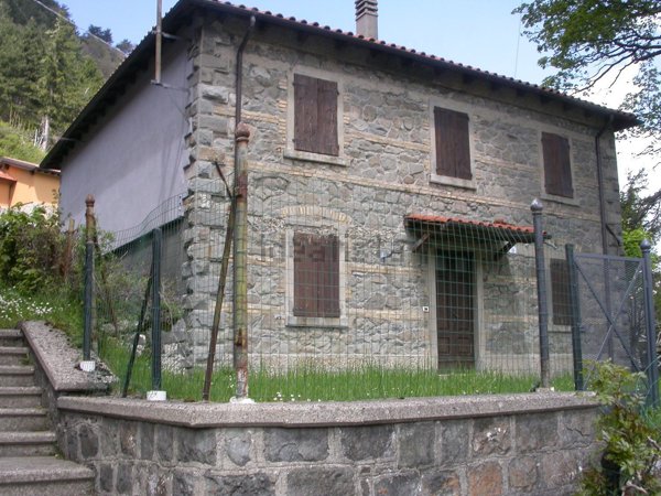 appartamento in vendita a Ventasso