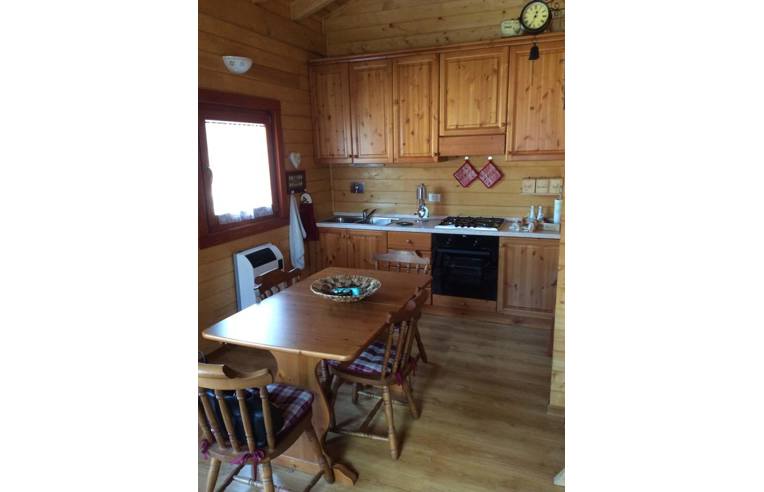 negozio in vendita a Ventasso