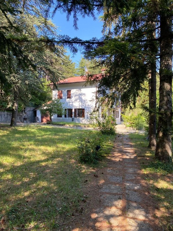 casa indipendente in vendita a Ventasso in zona Collagna