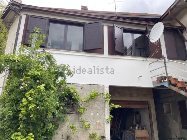 casa indipendente in vendita a Ventasso in zona Collagna