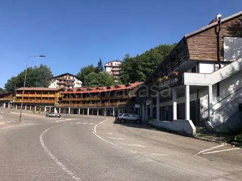 appartamento in vendita a Ventasso in zona Cerreto Laghi