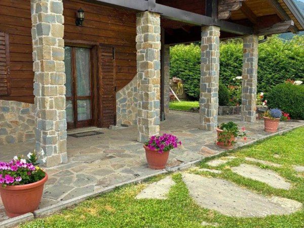 casa indipendente in vendita a Ventasso