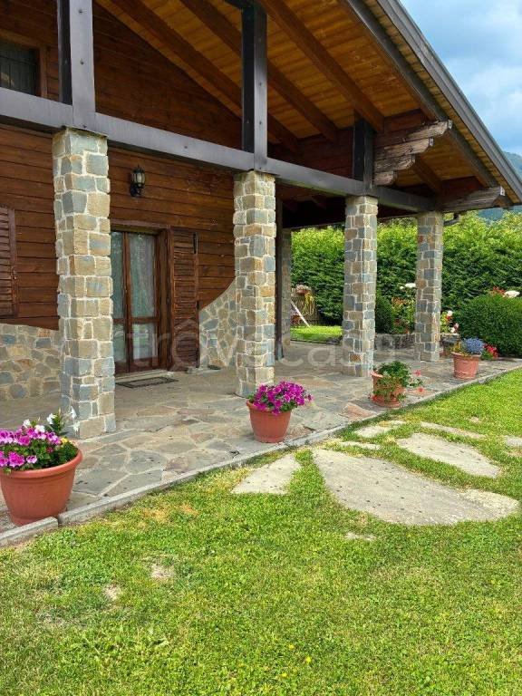 casa indipendente in vendita a Ventasso