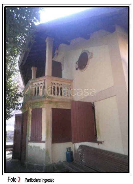 casa indipendente in vendita a Ventasso