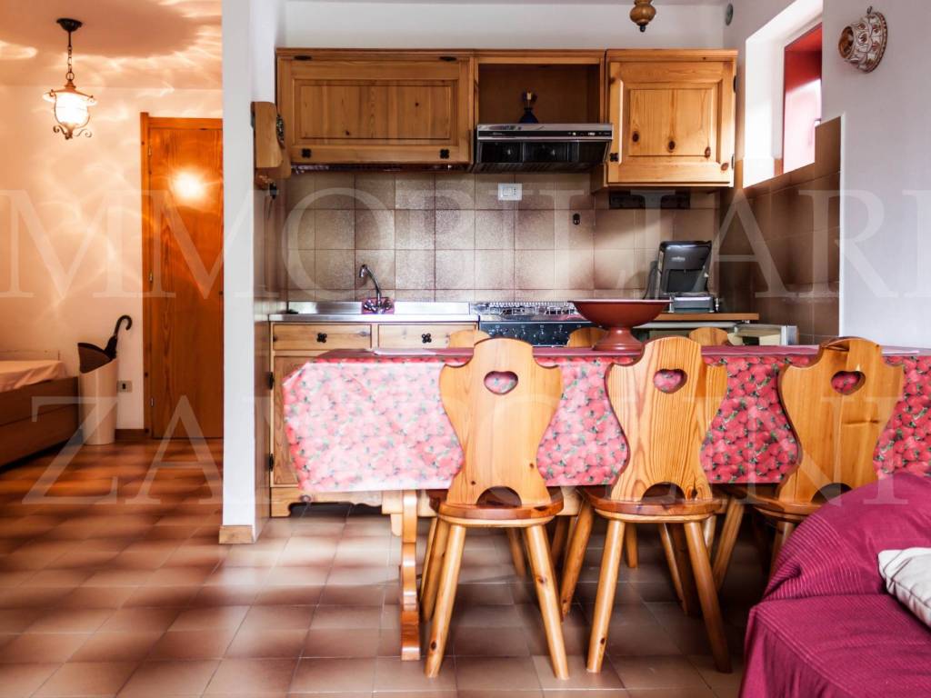 appartamento in vendita a Ventasso in zona Cerreto Laghi