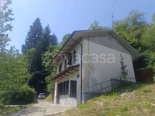 casa indipendente in vendita a Ventasso in zona Vaglie