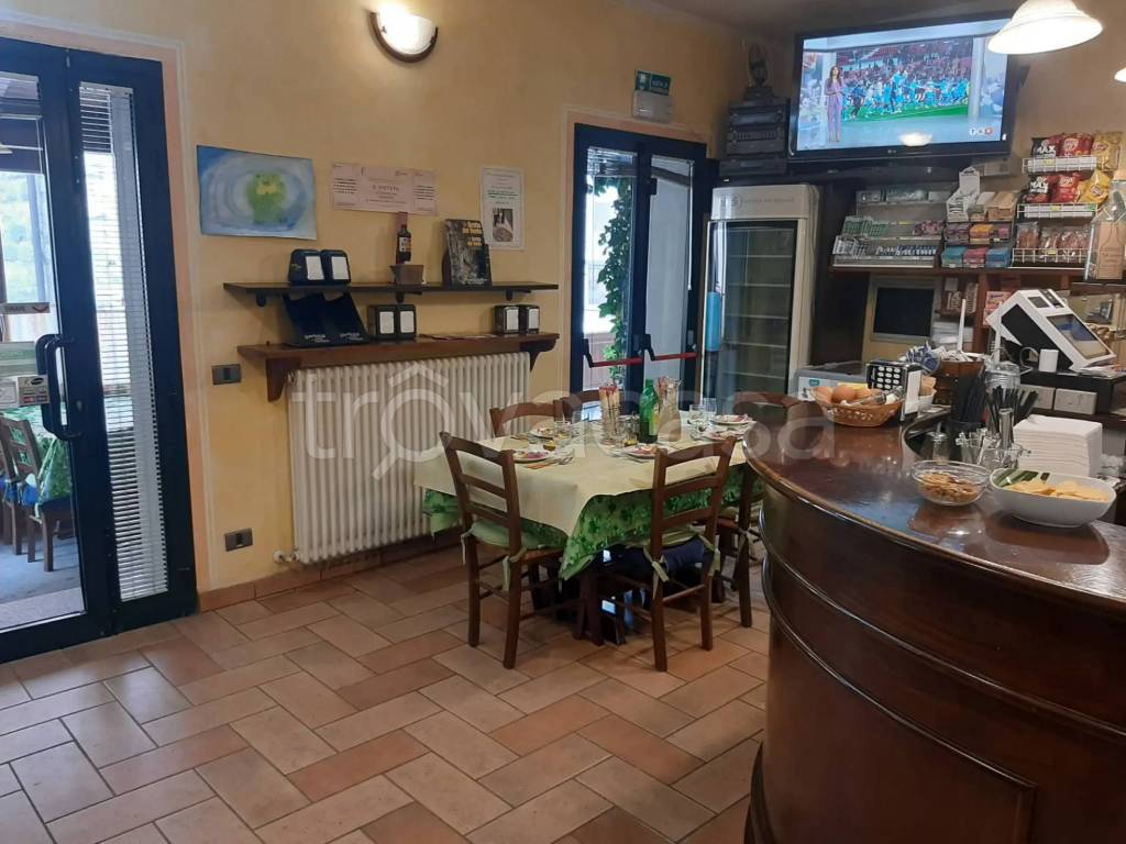 casa indipendente in vendita a Ventasso