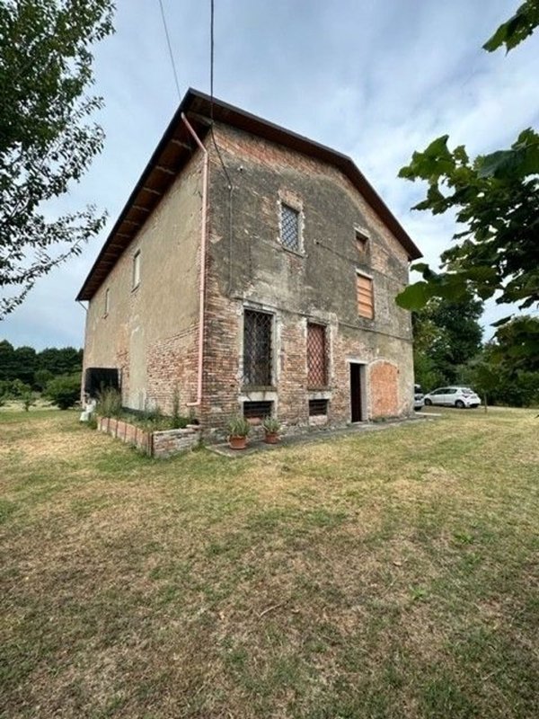 casale in vendita a Bastiglia