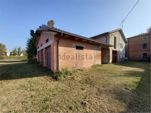 casa indipendente in vendita a Bastiglia