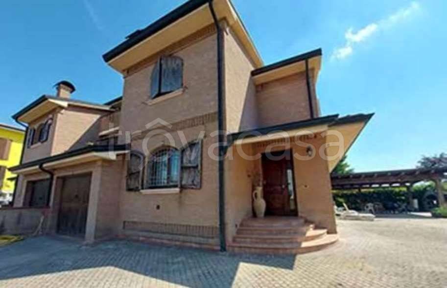 casa indipendente in vendita a Bastiglia