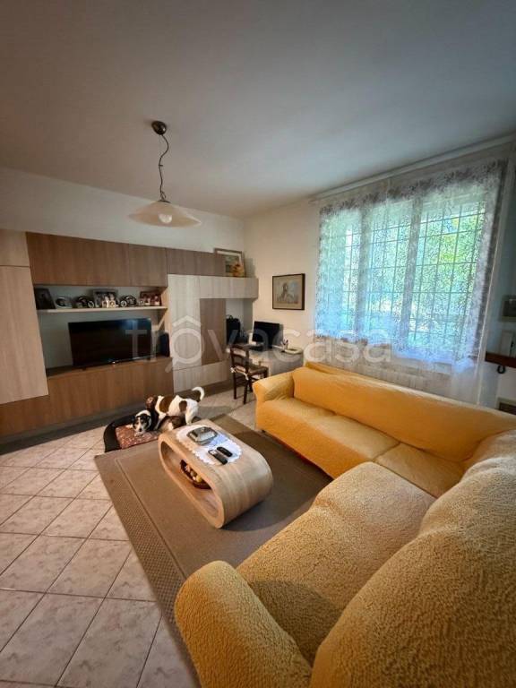 casa indipendente in vendita a Bastiglia