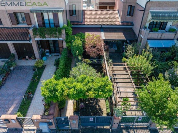 casa indipendente in vendita a Bomporto