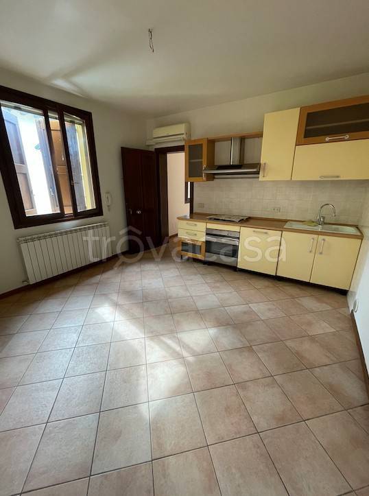 appartamento in vendita a Bomporto in zona Sorbara