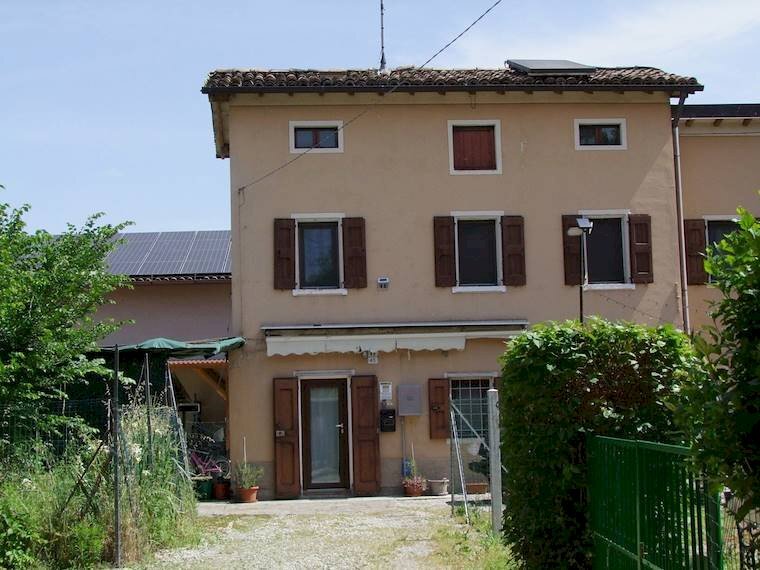 casa indipendente in vendita a Bomporto