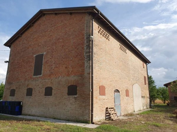 casa indipendente in vendita a Bomporto