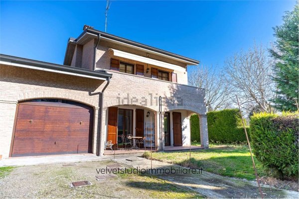 casa indipendente in vendita a Bomporto in zona Sorbara