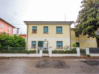 casa indipendente in vendita a Bomporto in zona Sorbara