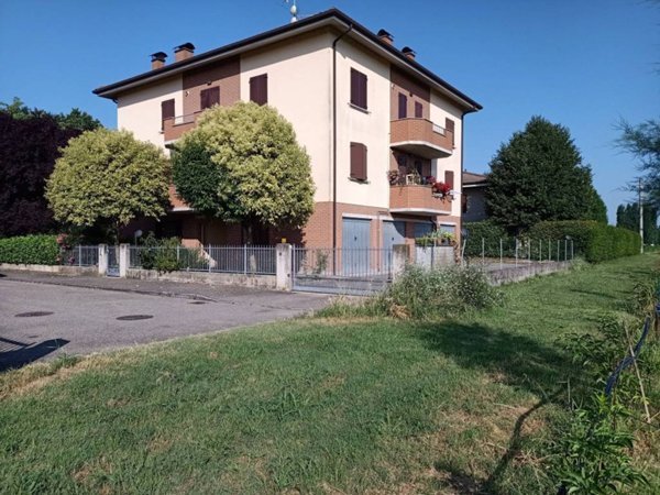 appartamento in vendita a Bomporto in zona Solara